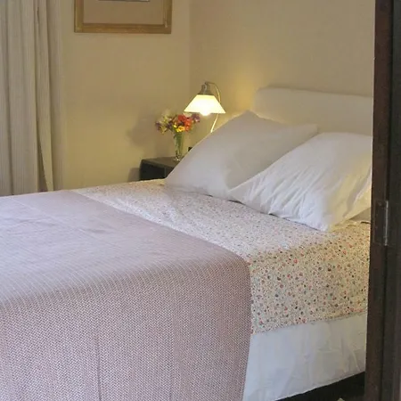 Дом отдыха Vivelorural Casa El Gargujo Con Piscina Санта-Брихида